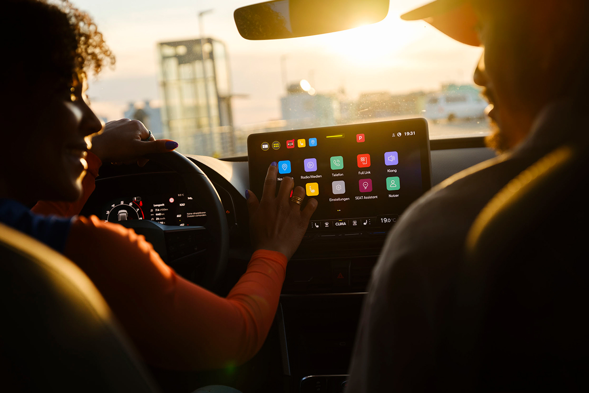 Mit SEAT CONNECT ist alles immer griffbereit. Genau wie es sein sollte.